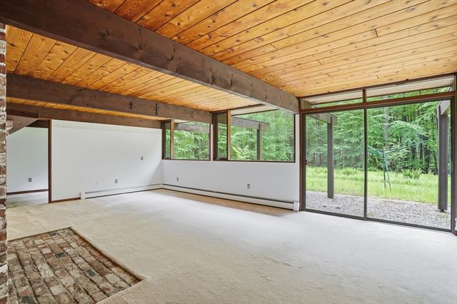 39 Long Ridge Road, Carlisle, MA 01741