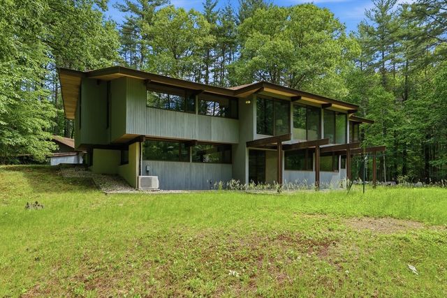 39 Long Ridge Road, Carlisle, MA 01741