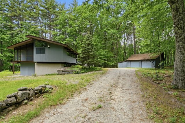 39 Long Ridge Road, Carlisle, MA 01741