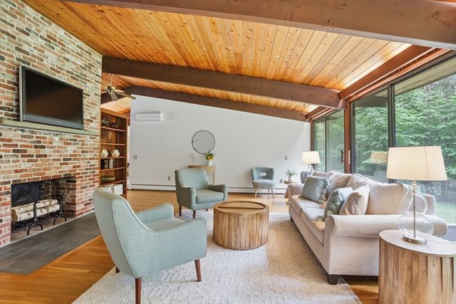 39 Long Ridge Road, Carlisle, MA 01741