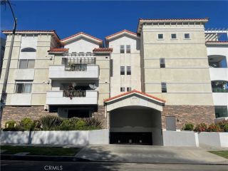 4733 Elmwood, Los Angeles, CA 90004