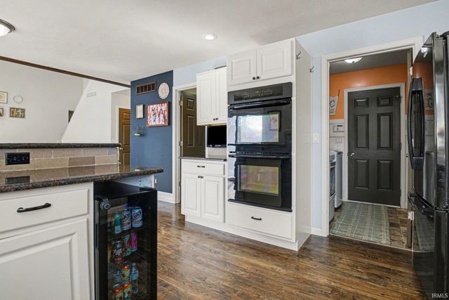 54732 Sacramento Meadows Drive, Osceola, IN 46561