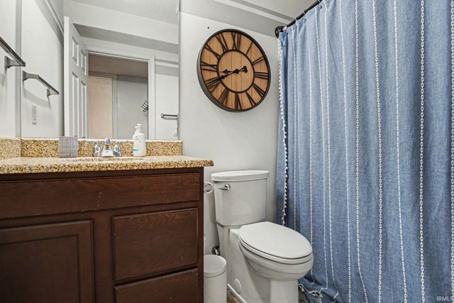 54732 Sacramento Meadows Drive, Osceola, IN 46561