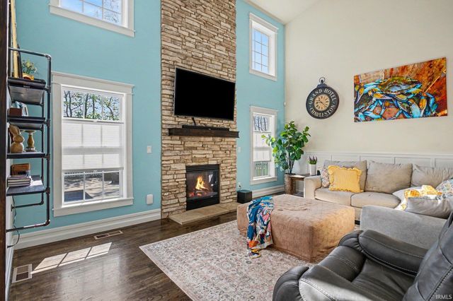 54732 Sacramento Meadows Drive, Osceola, IN 46561