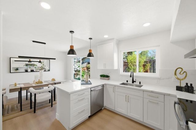 7081 Ann Arbor Way, Dublin, CA 94568