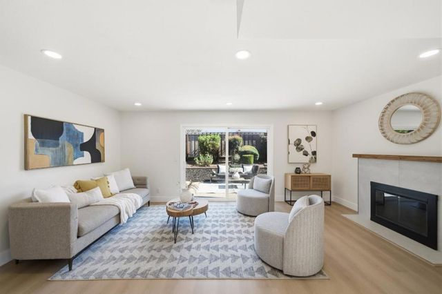 7081 Ann Arbor Way, Dublin, CA 94568