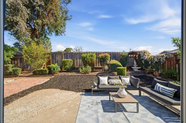 7081 Ann Arbor Way, Dublin, CA 94568