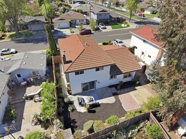 7081 Ann Arbor Way, Dublin, CA 94568