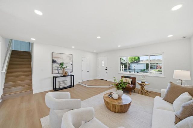 7081 Ann Arbor Way, Dublin, CA 94568