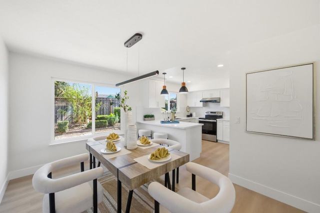 7081 Ann Arbor Way, Dublin, CA 94568