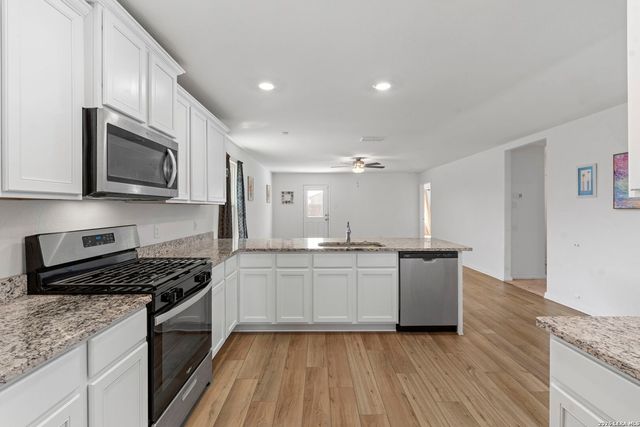 12024 Luckey Villa, San Antonio, TX 78252