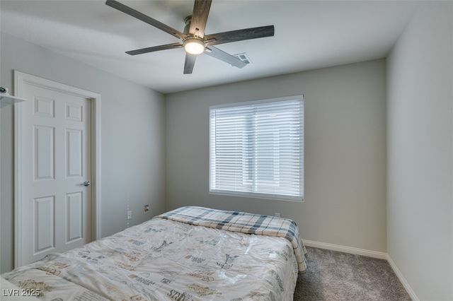 4323 Creekside Cavern Avenue, North Las Vegas, NV 89084