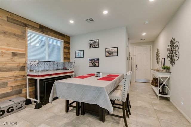 4323 Creekside Cavern Avenue, North Las Vegas, NV 89084