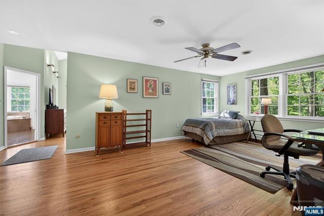 17 Appert Terrace, Mahwah, NJ 07430