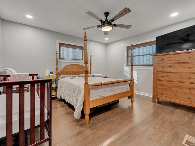 5514 State Road 8, Auburn, IN 46706