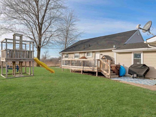 5514 State Road 8, Auburn, IN 46706