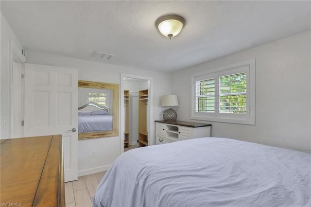 187 2nd ST, Bonita Springs, FL 34134