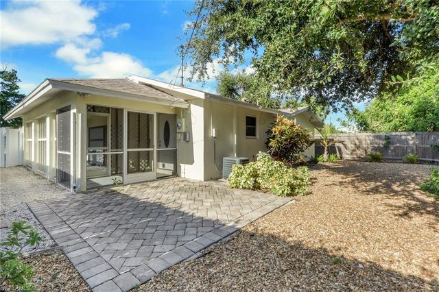 187 2nd ST, Bonita Springs, FL 34134