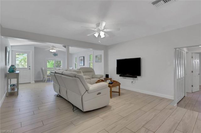 187 2nd ST, Bonita Springs, FL 34134
