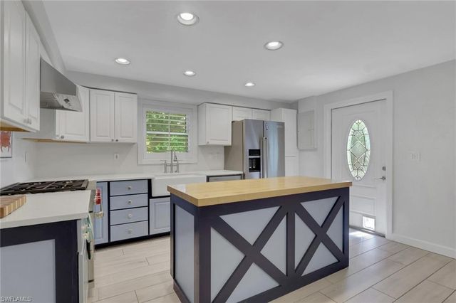 187 2nd ST, Bonita Springs, FL 34134