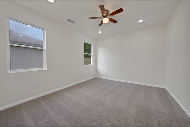 2902 Walnut Street, Greenville, TX 75401