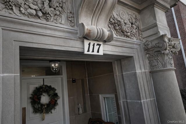 117 Sandpiper Lane 1B, New Windsor, NY 12553