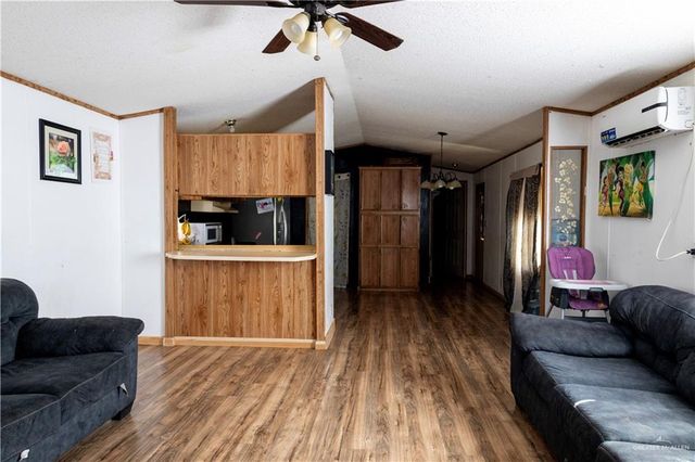 808 Park Road, Alamo, TX 78516