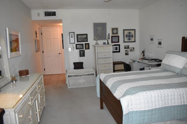 1101 River Reach Drive 212, Fort Lauderdale, FL 33315