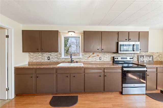 1731 State Route 246, Perry, NY 14530