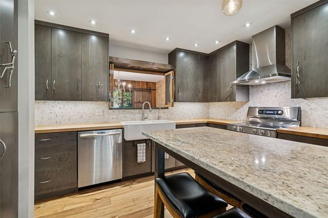 401 OLD MILL POND ROAD, Palm Harbor, FL 34683