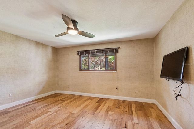 401 OLD MILL POND ROAD, Palm Harbor, FL 34683