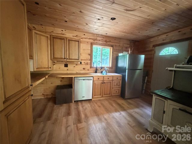 1411 Cedar Creek Road, Lake Lure, NC 28746