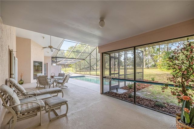 631 E Liberty Street, Hernando, FL 34442