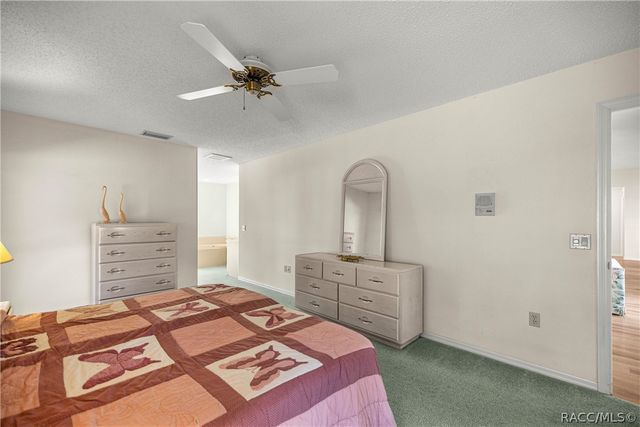631 E Liberty Street, Hernando, FL 34442