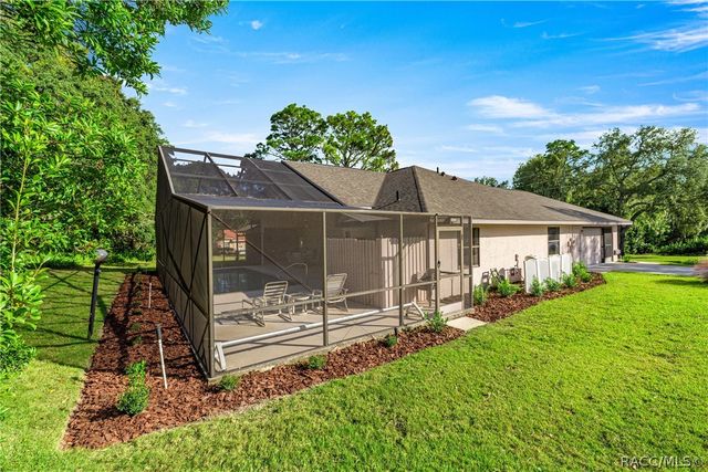 631 E Liberty Street, Hernando, FL 34442
