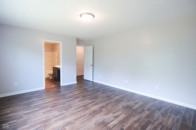 950 Amesbury Court, Indianapolis, IN 46217