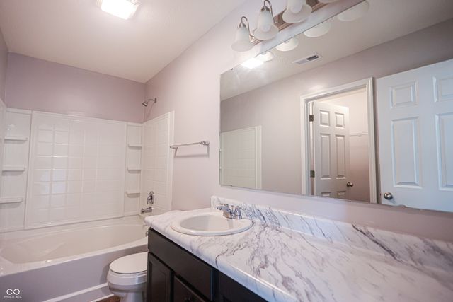 950 Amesbury Court, Indianapolis, IN 46217