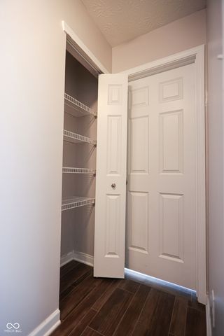 950 Amesbury Court, Indianapolis, IN 46217