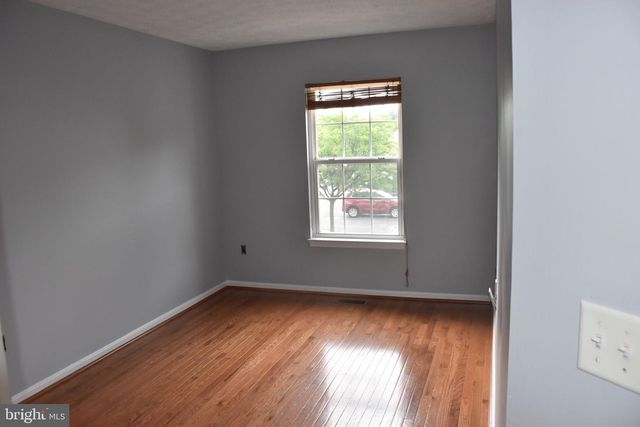 1721 BARNETT CT, Severn, MD 21144