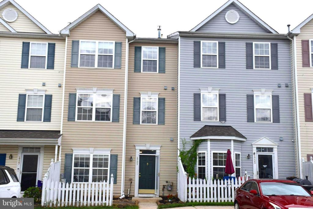 1721 BARNETT CT, Severn, MD 21144