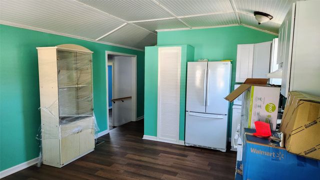 3852 Avra Circle, Granbury, TX 76048