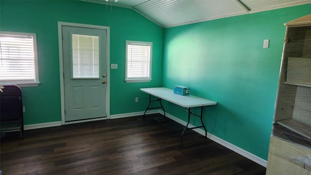 3852 Avra Circle, Granbury, TX 76048