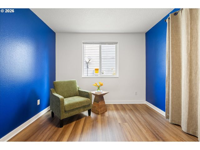 11890 Sw WILTON Ave, Portland, OR 97223