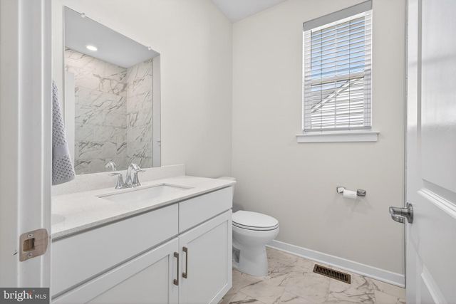 22 HERON LN, Coatesville, PA 19320