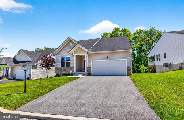 22 HERON LN, Coatesville, PA 19320