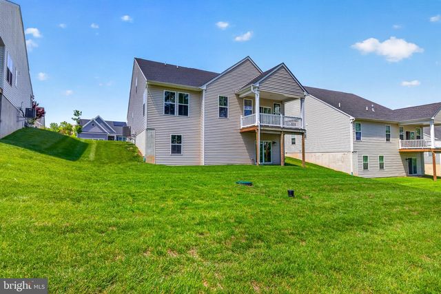 22 HERON LN, Coatesville, PA 19320