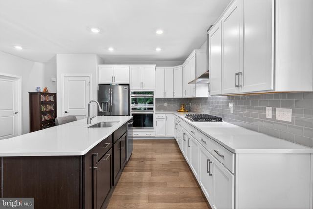 22 HERON LN, Coatesville, PA 19320