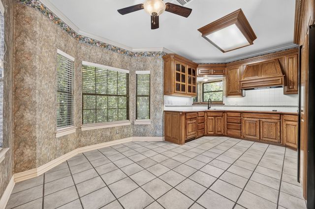 1207 Valley Trail, Heath, TX 75032