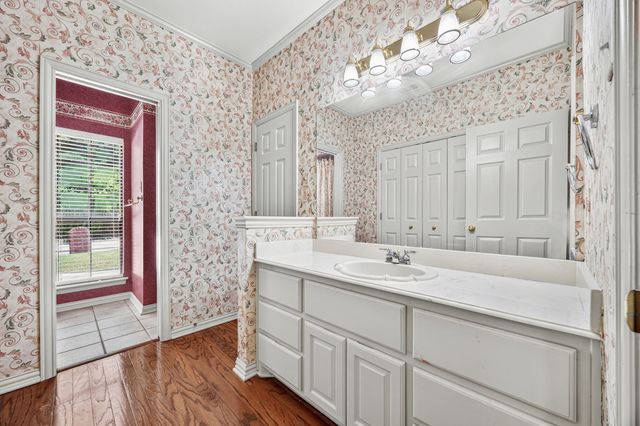 1207 Valley Trail, Heath, TX 75032