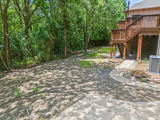 1207 Valley Trail, Heath, TX 75032